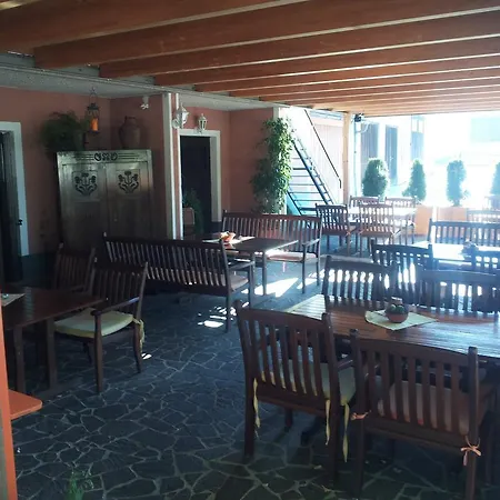 Maison d'hôtes Pri Zupanu Ziri