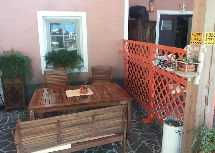 ゲストハウス Pri Zupanu